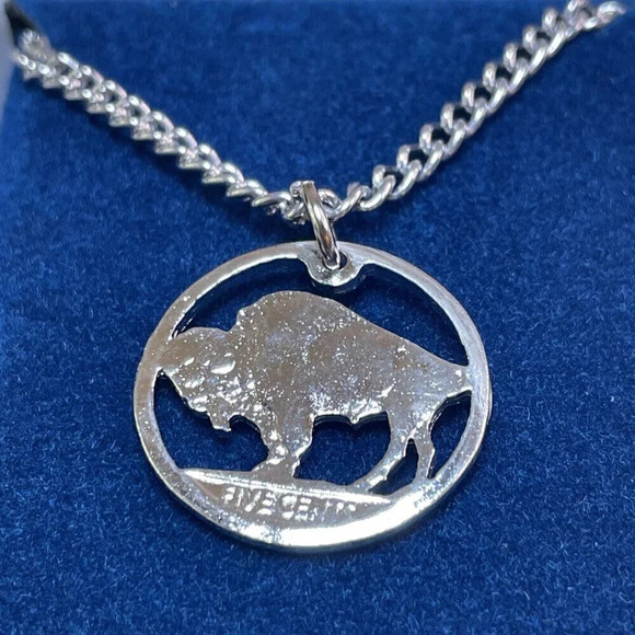 Five Cents Buffalo Necklace Silver tone NOS - Picture 2 of 5